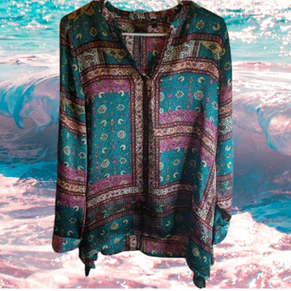 Rafaella small turquoise and pink long sleeve handkerchief woman's polyester top